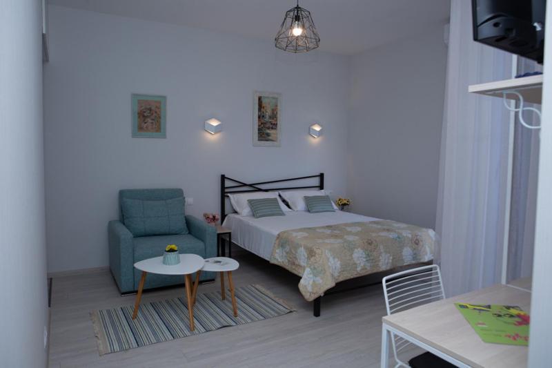 Naike Aparthotel Tbilisi Buitenkant foto
