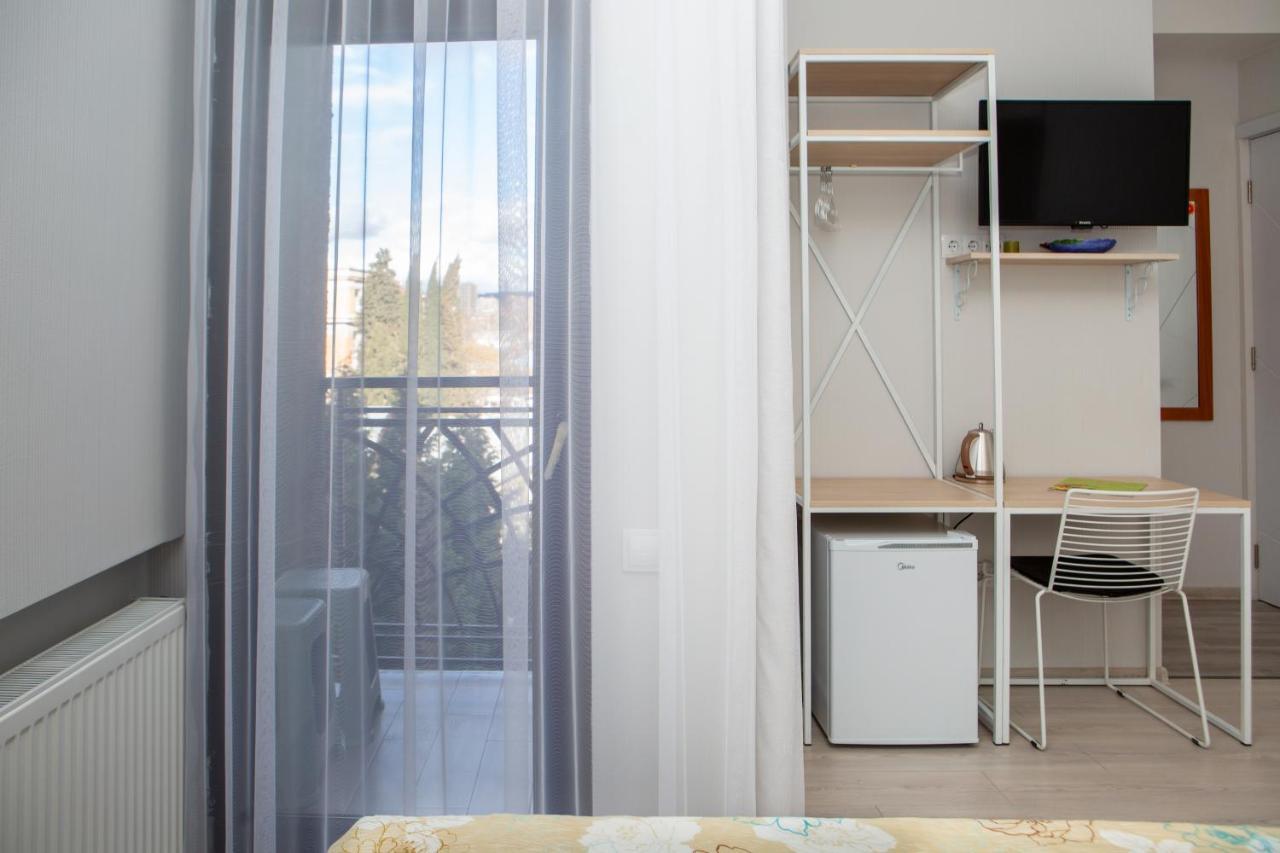 Naike Aparthotel Tbilisi Buitenkant foto